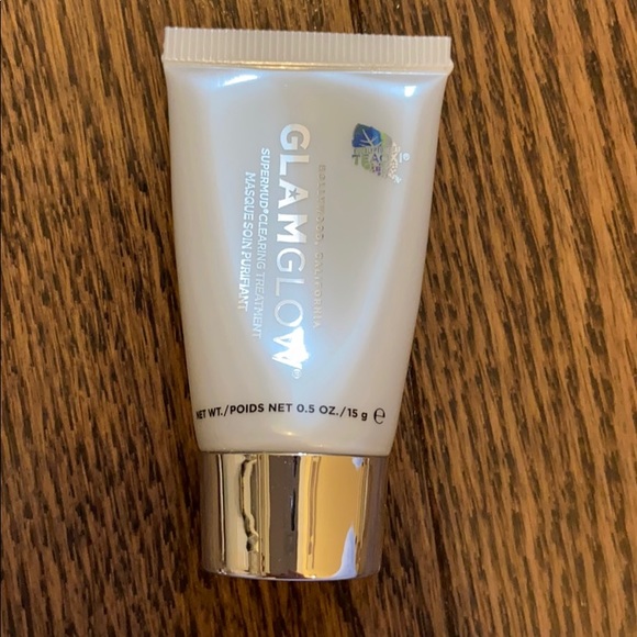 GlamGlow supermud clarifying mask (4 avail ) - Picture 1 of 3